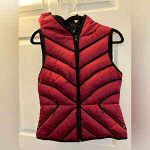 Blanc Noir:  puffy vest